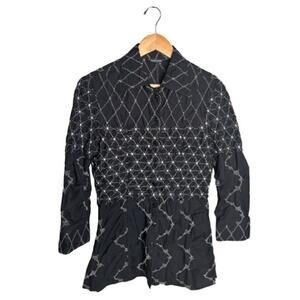 Samuel Dong Embroidered Button Down Size Medium Top Black White Smocked Bust